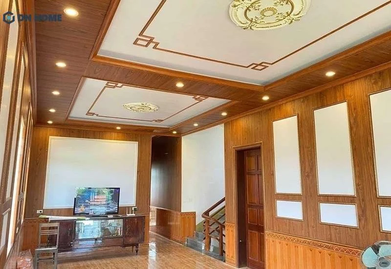 Trần nhựa phòng khách mang lại vẻ đẹp thẩm mỹ, tinh tế cho không gian