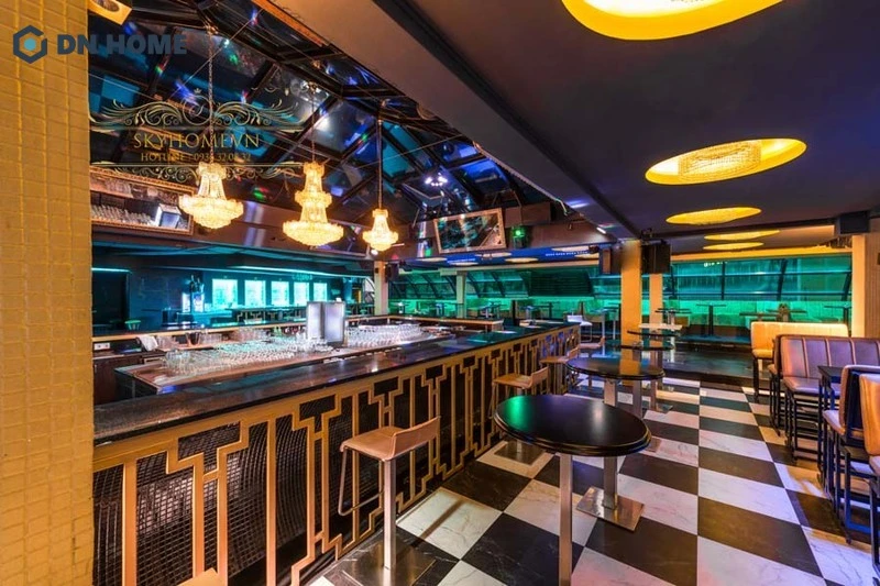 Mẫu thiết kế quầy bar gỗ phù hợp với nhiều phong cách quán