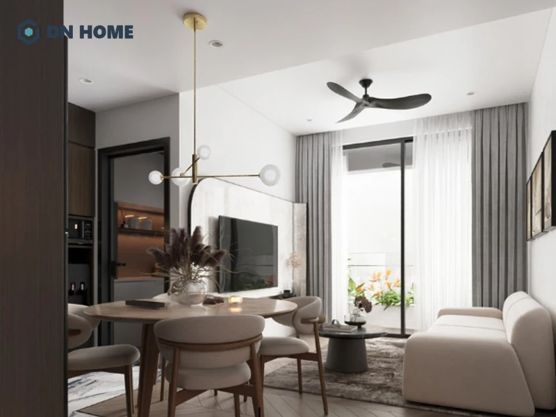 Căn hộ 60m2 có mặt bằng vuông được bố trí phòng khách liên thông bàn ăn, tạo bố cục cân đối