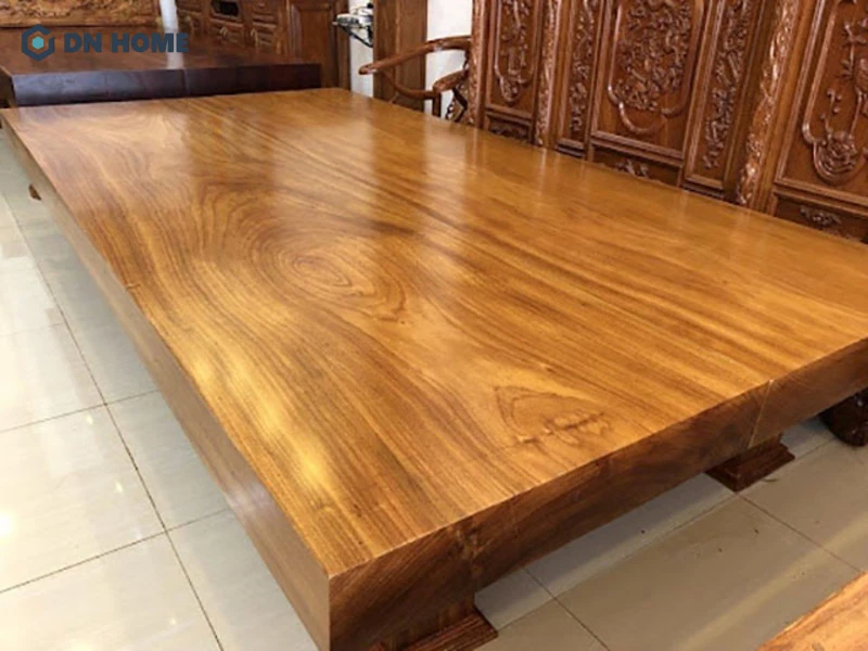 Gỗ loại 3 có thớ gỗ cứng và chịu lực tương đối tốt