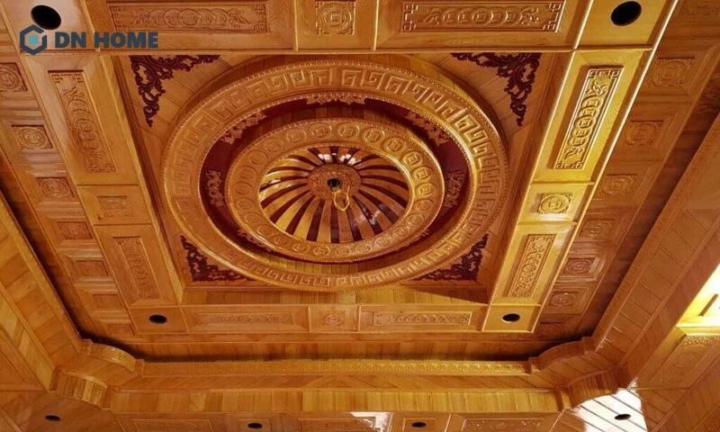 Mùi hương nhẹ nhàng từ trần gỗ xoan mang lại cảm giác thư giãn
