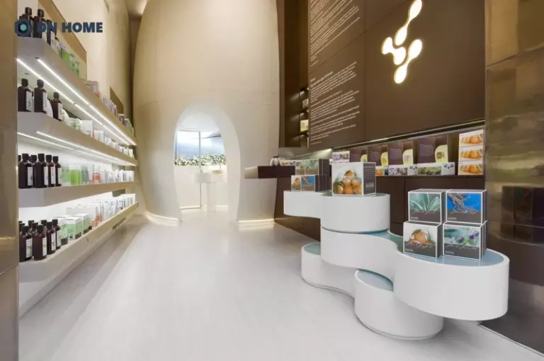 Showroom mỹ phẩm hiện đại với cách bày trí sáng tạo