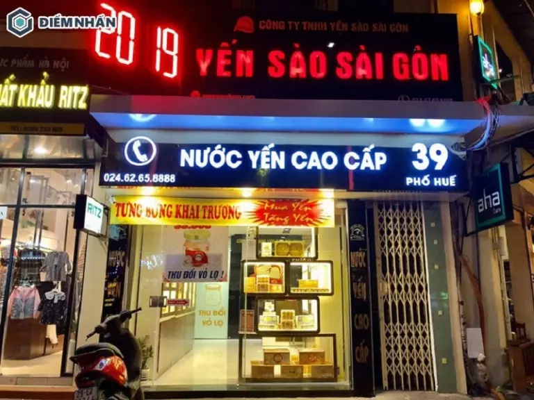 Biển hiệu Alu kết hợp đèn led nổi bật cho cửa hàng thêm thu hút