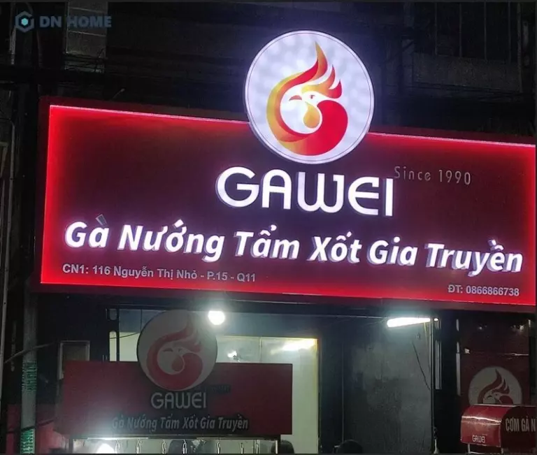 Bảng quảng cáo Alu kết hợp đèn led và chữ nổi