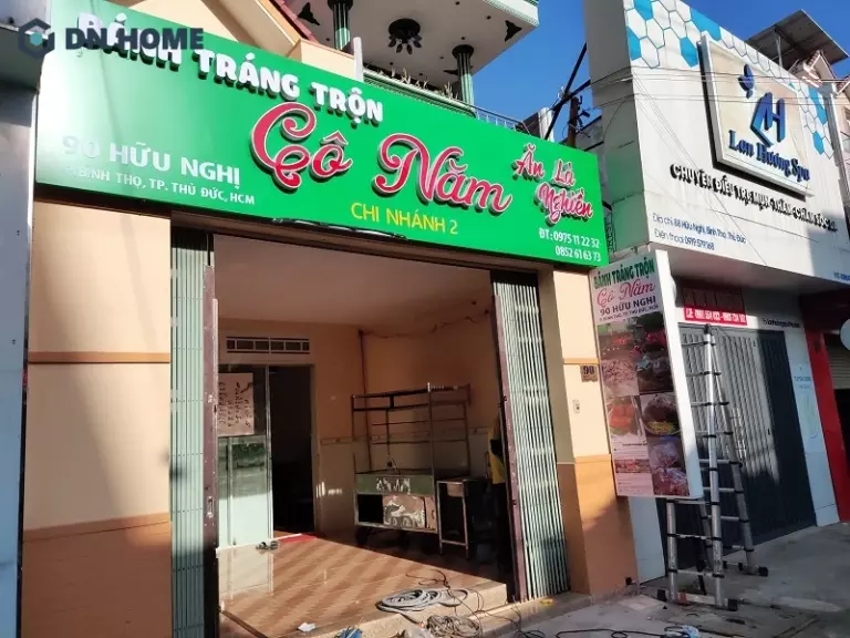 Mẫu bảng hiệu tiệm ăn vặt bằng bạt Hiflex đẹp