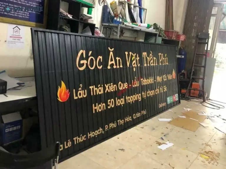 Có độ bền cao và khả năng chống chịu thời tiết tốt