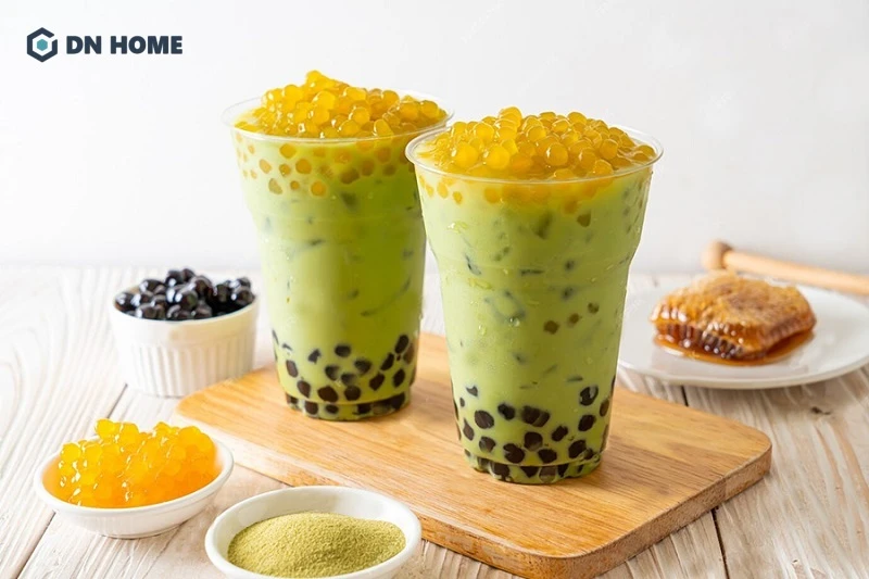 Trà sữa Matcha là thức uống có vị thanh nhẹ, không quá ngọt và phù hợp với những người yêu thích hương vị trà xanh