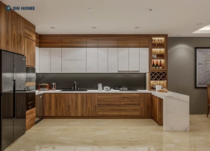 Thiết kế tủ bếp 2 tầng kịch trần giúp tận dụng tối đa diện tích lưu trữ đồng thời hạn chế tình trạng bụi bẩn thường thấy trên nóc tủ