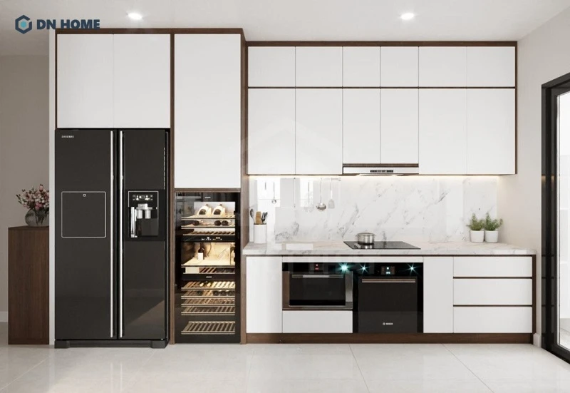 Mẫu bếp chữ I với thiết kế tủ kịch trần, tủ âm tường phù hợp với căn hộ có diện tích khiêm tốn