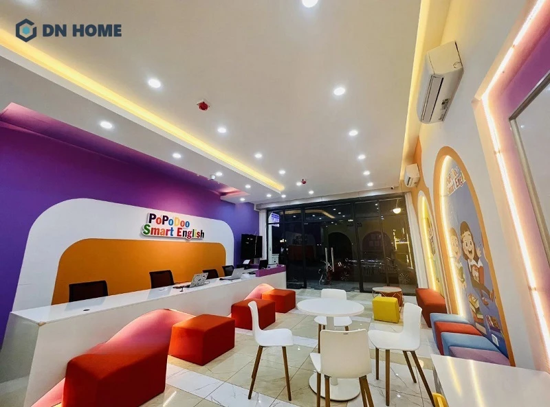 Bố trí nội thất trung tâm ngoại ngữ hợp lý giúp nâng cao chất lượng giảng dạy và học tập