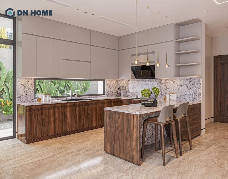 Thiết kế bếp chữ U tận dụng một cạnh làm quầy bar tiện nghi