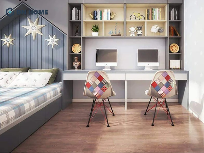 Sử dụng bàn ghế chống gù, cận để giúp bé học tập thoải mái hơn