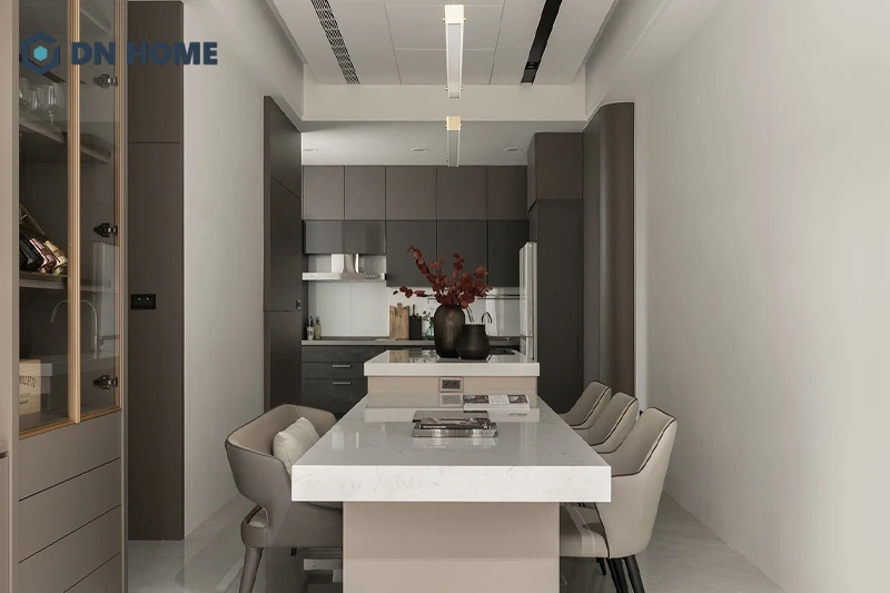Đảo bếp kết hợp bàn ăn là nội thất thông minh giúp không gian bếp thêm công năng, tiện nghi