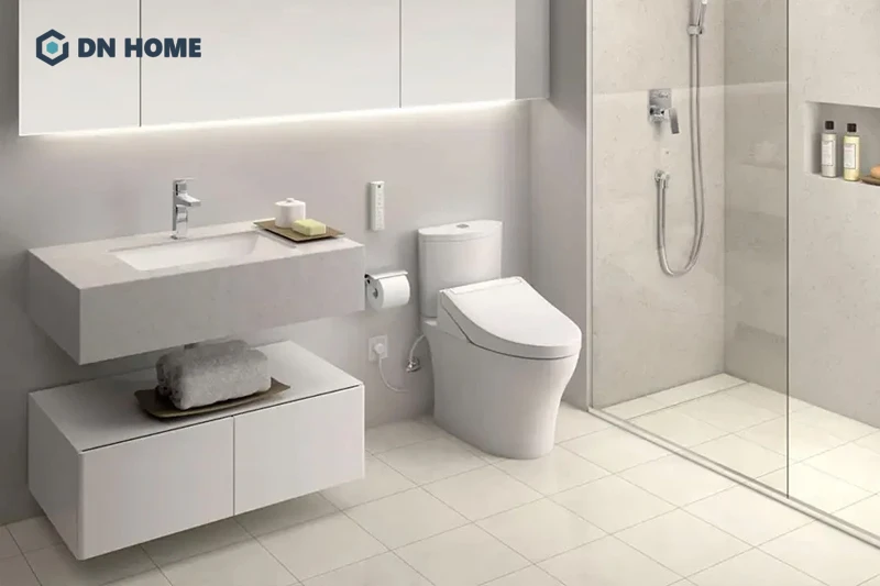 Theo tiêu chuẩn thiết kế, mặt sàn nhà vệ sinh cần có độ dốc dao động từ 1-2%