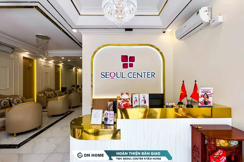 Sảnh lễ tân Seoul Center tạo ấn tượng chuyên nghiệp, cao cấp và uy tín với đường nét Neo Classic tinh tế