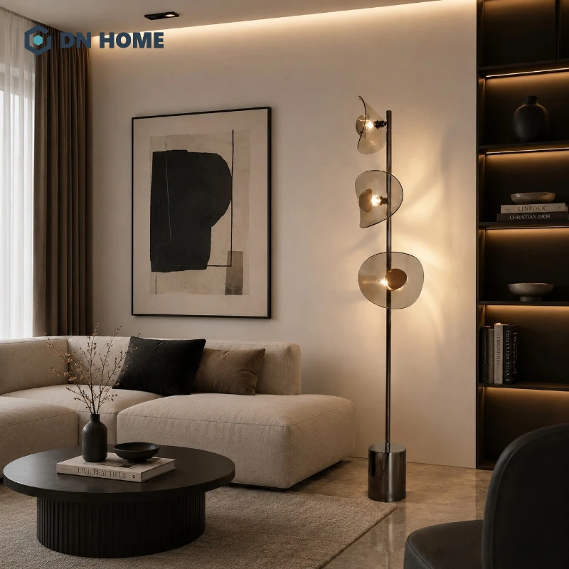 Các bức tranh có bố cục đơn giản, đường line thanh mảnh là đặc trưng của phong cách nội thất tối giản, hiện đại