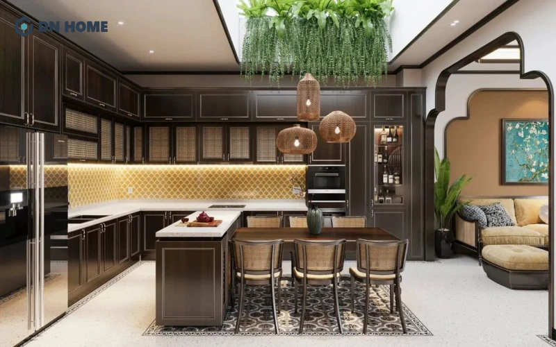 Chất liệu gỗ kết hợp với chi tiết đan mây, tre, nứa tạo điểm nhấn độc đáo cho phòng bếp Indochine