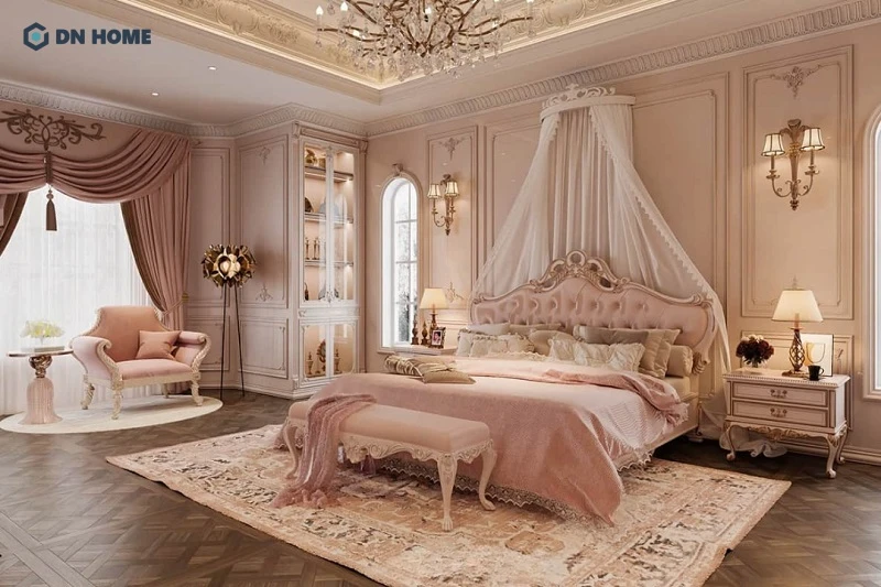 Đặc trưng của mẫu phòng ngủ này là tấm màn rèm buông mềm mại trên đầu giường