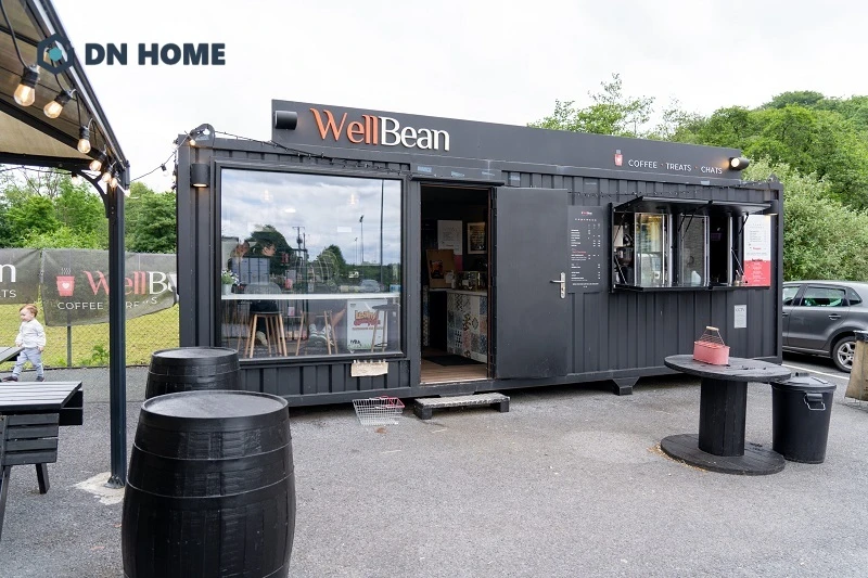 Quán cafe container cần được thi công thêm lớp cách nhiệt, trần chống nóng hoặc để đảm bảo sự thoải mái cho khách hàng