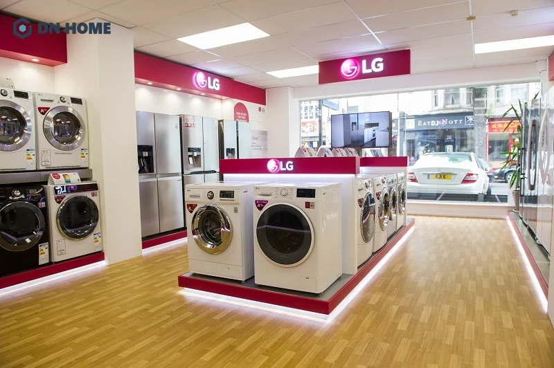 Showroom điện máy được thiết kế chỉn chu góp phần nâng tầm sự chuyên nghiệp của thương hiệu