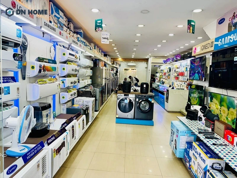 Không gian được sắp xếp khoa học giúp tối ưu trải nghiệm khách hàng khi mua sắm