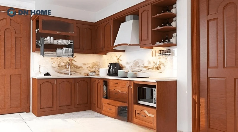 Tủ bếp bằng gỗ Xoan Đào sở hữu những ưu điểm nổi bật về thẩm mỹ, độ bền và giá thành