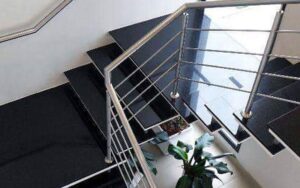 Gầm cầu thang không gian xanh đầy sức sống