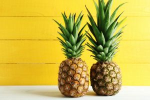 Tiêu thụ nhiều dứa cũng giúp cho làn da trở nên trắng sáng, hồng hào