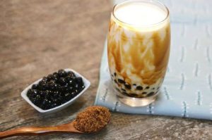 Một ly sữa tươi trân châu đường đen bao nhiêu calo?