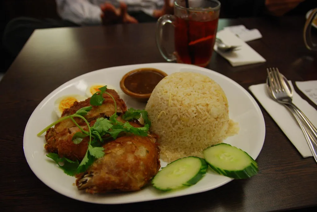 crispy fried chicken rice calories portion