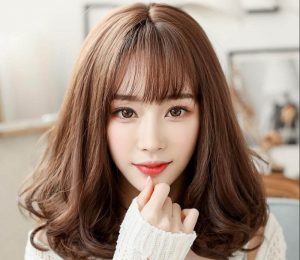 Phần tóc duỗi cúp sẽ ôm lấy khuôn mặt của bạn