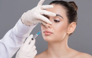 Tiêm filler nâng mũi khắc phục tình trạng mũi to, thấp