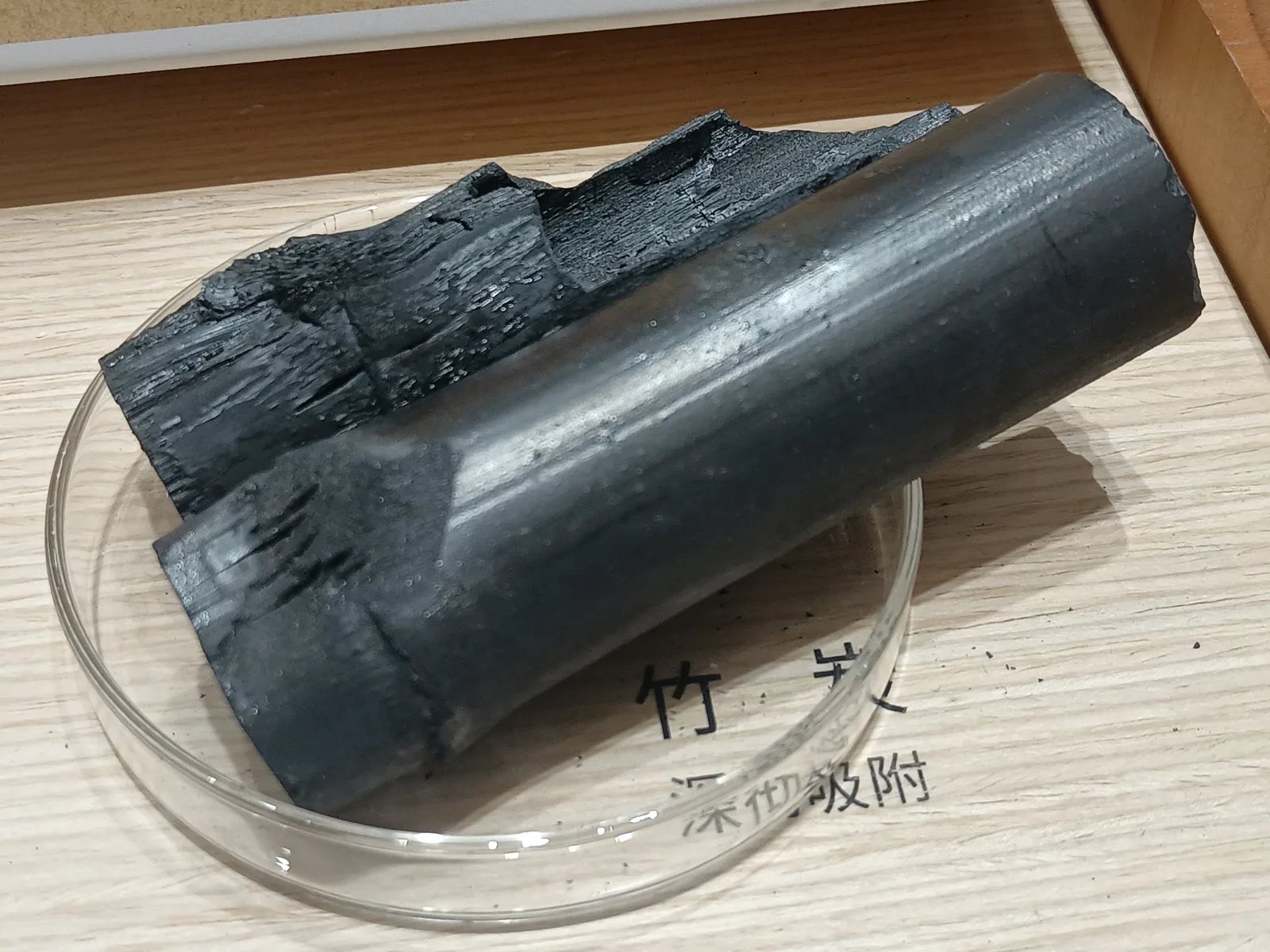 Những phương pháp nha khoa nào giúp làm trắng răng an toàn, hiệu quả?