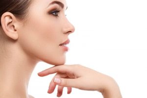 Độn cằm rồi có tiêm filler được không?