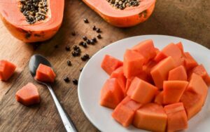 Sau nâng mũi có ăn đu đủ được không? Cùng tìm hiểu ngay trong bài viết dưới đây