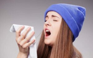 Nâng mũi có được xì mũi không, câu trả lời không nên xì mũi trong giai đoạn đầu