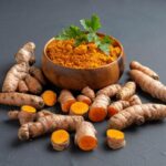 Nghệ hỗ trợ vết thương nhanh lành sau khi cắt mí