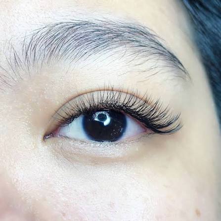 Cắt mí sau bao lâu được uốn mi