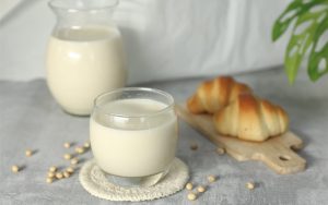                     Sữa đậu nành có nhiều công dụng tốt cho cơ thể