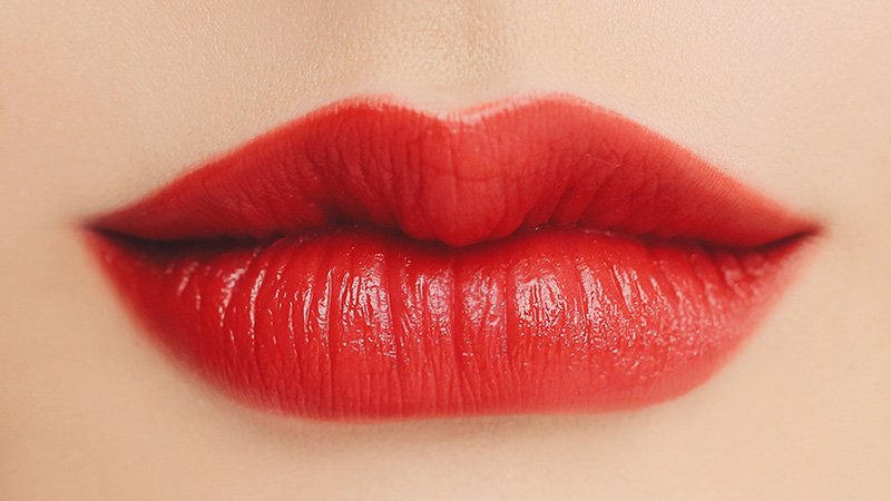 Xăm môi ăn ổi có được không