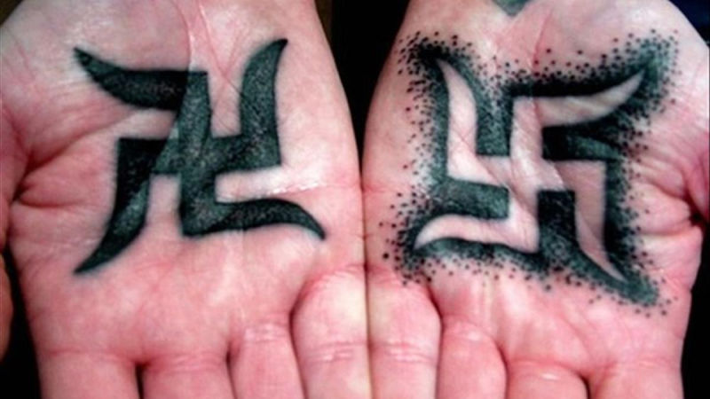 Hình xăm chữ vạn phong thủy mang đến những ý nghĩa sâu xa