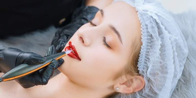 Quy trình phun môi công nghệ vi chạm được thực hiện bởi những chuyên gia hàng đầu với công nghệ hiện đại
