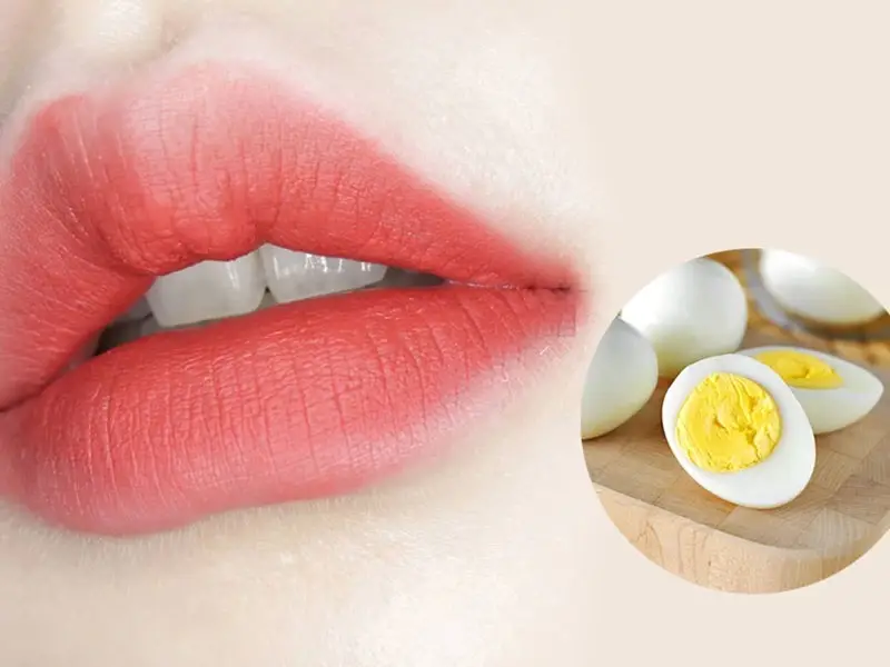 Thành phần đạm trong lòng trắng và sắc tố trong lòng đỏ trứng có thể làm cản trở quá trình bộc lộ màu môi chuẩn
