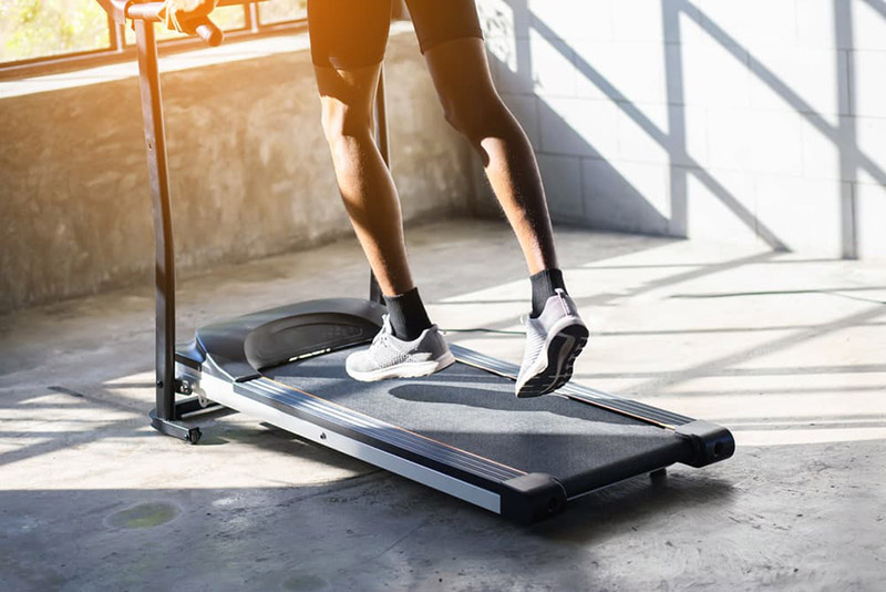Máy chạy bộ kém chất lượng sẽ bị hỏng sau thời gian ngắn sử dụng Máy chạy bộ kém chất lượng sẽ bị hỏng sau thời gian ngắn sử dụng