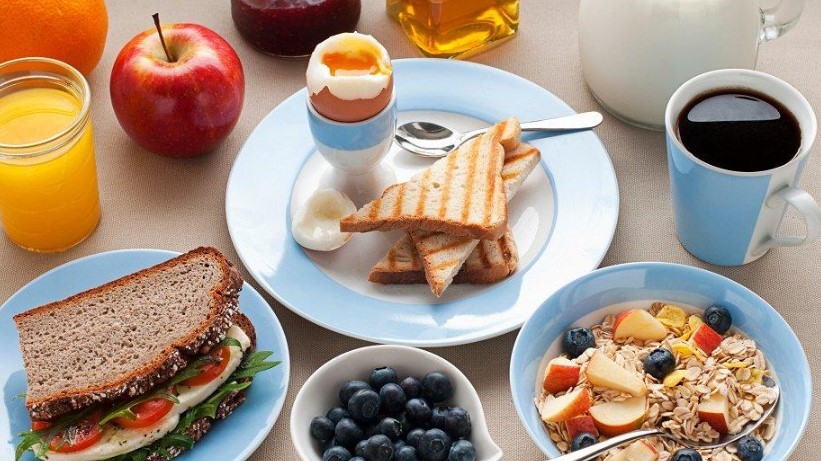 Hãy cố gắng ăn uống lành mạnh mỗi ngày Hãy cố gắng ăn uống lành mạnh mỗi ngày