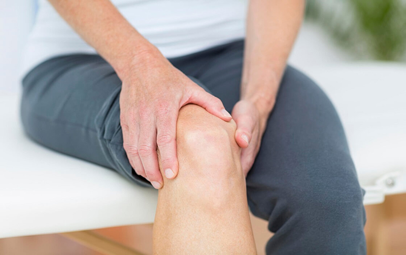 Bệnh nhân gout nên tránh ăn những thực phẩm giàu protein như đậu phộng Bệnh nhân gout nên tránh ăn những thực phẩm giàu protein như đậu phộng