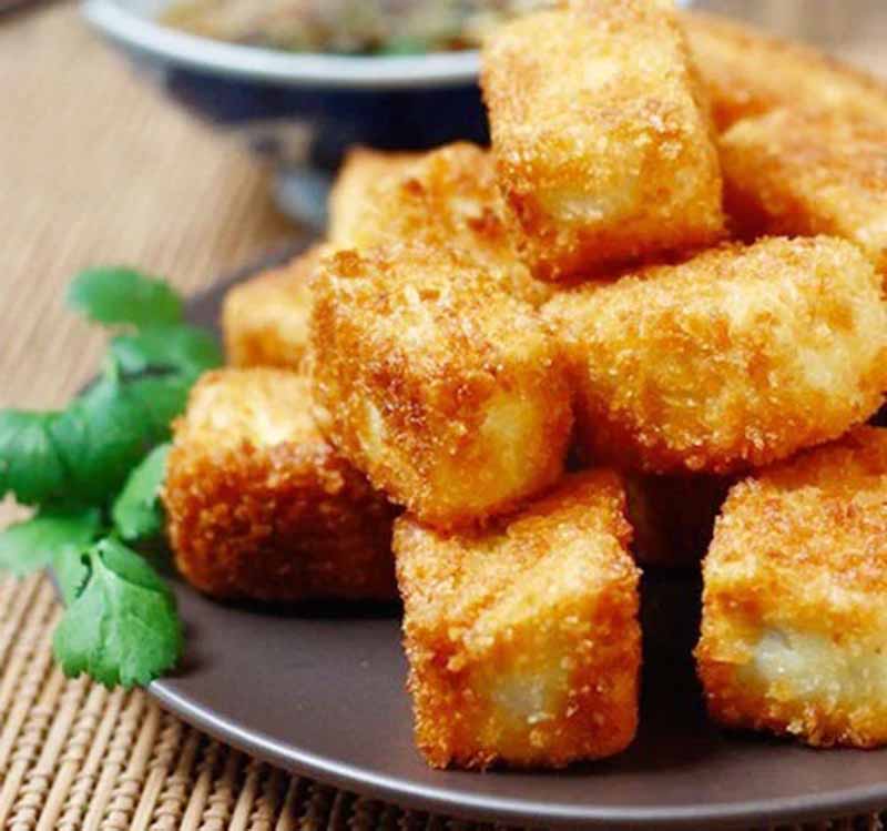 Đậu hũ phô mai chiên xù là món ăn vặt thơm ngon