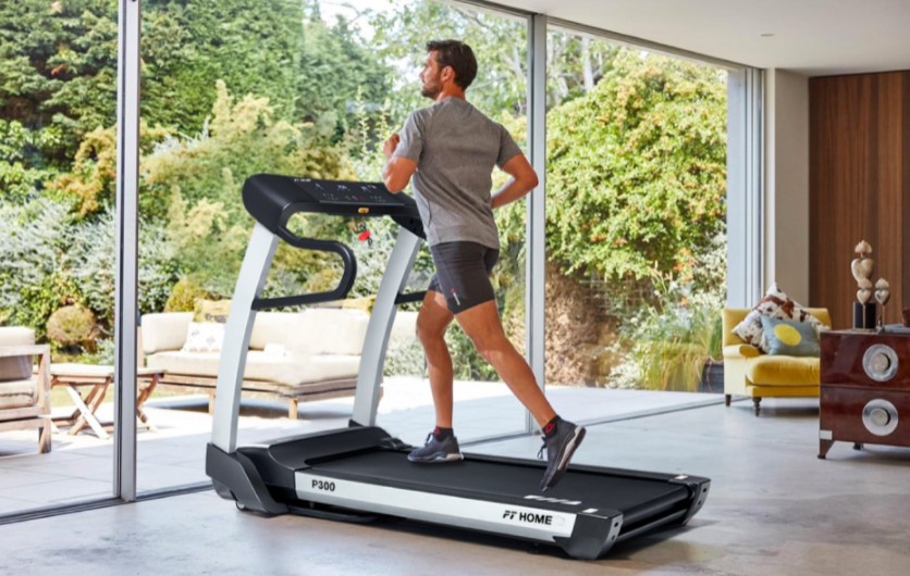 Máy chạy bộ gia đình có sự khác biệt lớn với máy chạy ở phòng gym