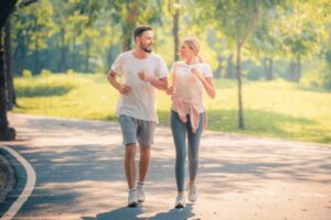 Đi bộ có hiệu quả đốt cháy năng lượng, giảm cân
