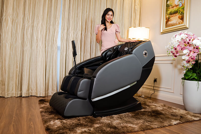 Ghế massage 4D với sự chuyển động theo 4 chiều.